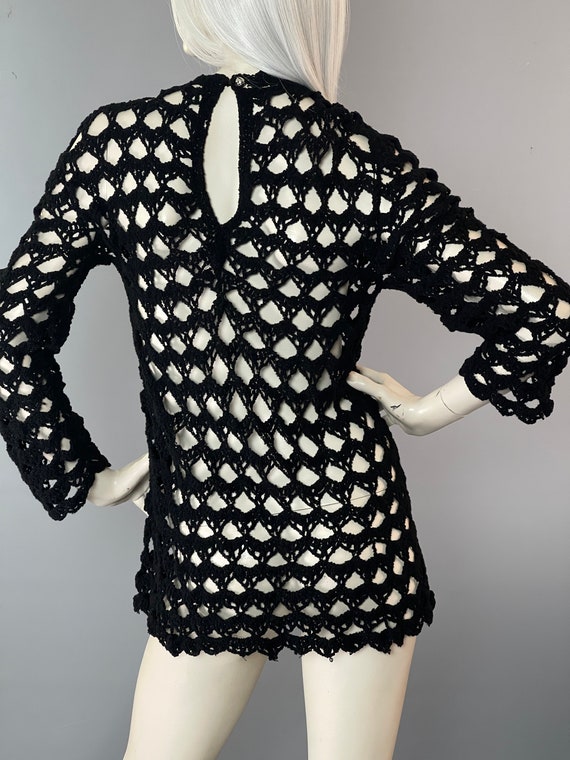 Custom Boutique Dress | 1960s Crochet Dress | Bla… - image 5