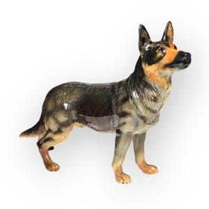 Beautiful Goebel German Shepherd Porcelain Figurine CH618 Germany Dog West Germany 1968