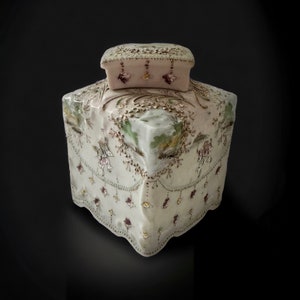 Antique A A Vantine Japanese Import Porcelain Tea Caddy
