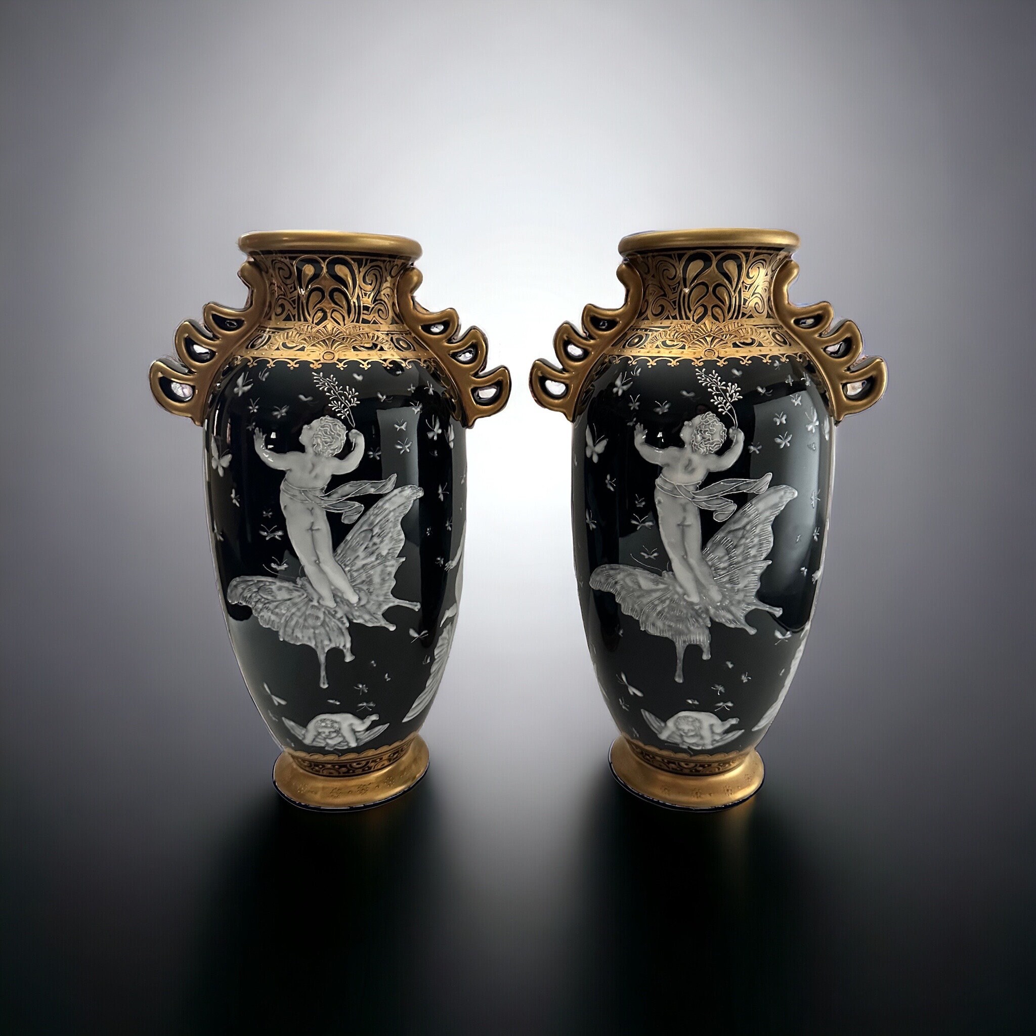 パテシュールパテミントンスタイルアンティークベース壺花瓶