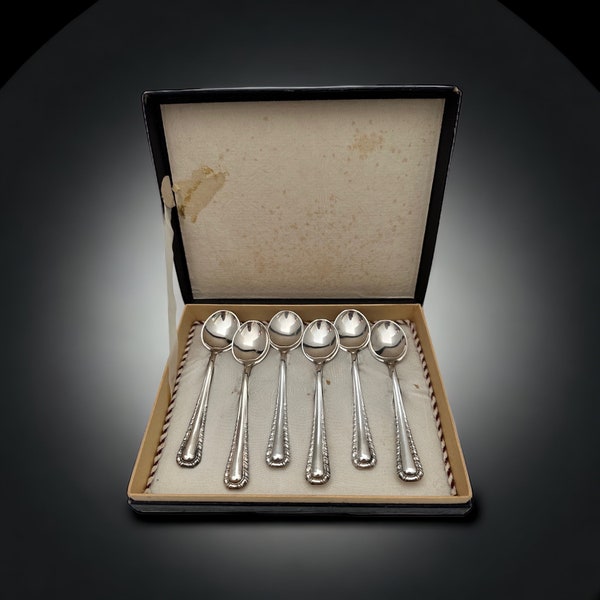 Set of Six 800 Silver Tea Spoons in Box