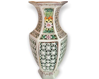 Reticulated Fencai Chinese Vase Kangxi Period Reproduction