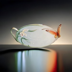 Beautiful Franz Porcelain Papillon Butterfly Tray XP1694
