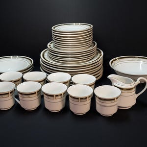 Sango Bellevue 33-Piece Fine China Dinnerware Set | Geometric Border, Discontinued Japan China