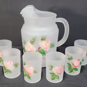 Vintage Milchglas Krug Set: Handgemalte rosa Rosen, 7-teilig