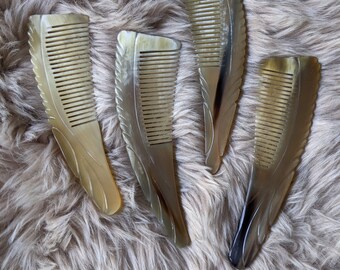 Viking horn comb