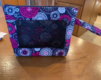 Blue, Pink, white and Grey (gray) quilted zippered bag with screened insert