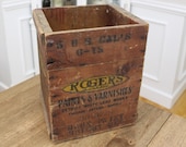 Bright Red Barn Paint Wooden Antique Crate - Detroit White Lead Works - Rogers Paints Varnishes