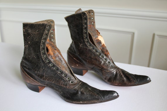 victorian ladies boots lace up