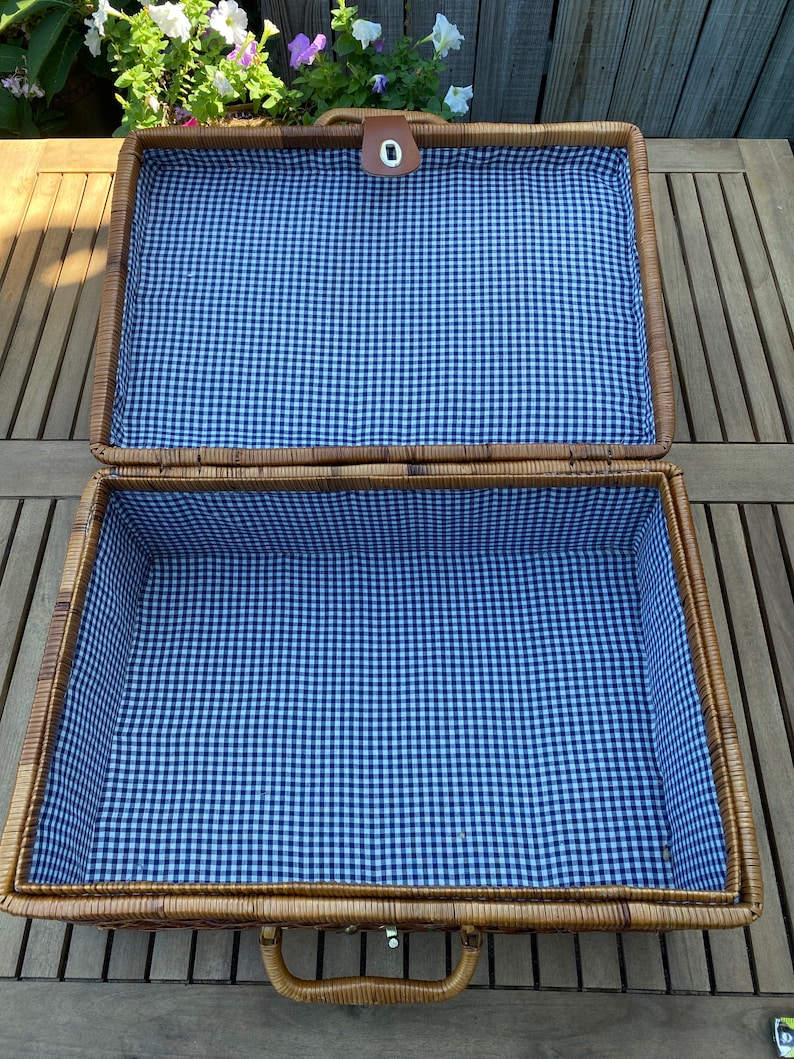 Vintage Wicker Picnic Basket W Wine Holder Etsy