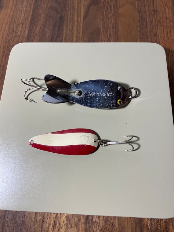 fish biting lures 3 BITE ME Fishing Lure Vinyl Stickers Decals for Truck Boat or Fishing Tackle Box Reels Case (3 Decal Set 6/0 Hook Set Color:Silver Reflex Fish them vertically on Pacific Whiting Fish