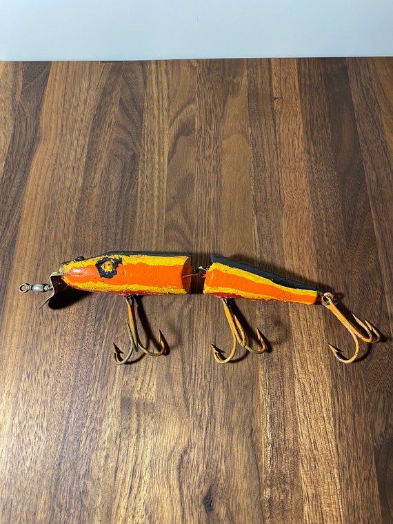 amazon small tackle box Compact VMC Bass Pro Shops festival clothing This tackle box features SIZE:Trout 3‘’