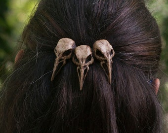 Tribal skull hairclip, skulls hair barrette unisex, men hair wear, viking style hairstyle, triple crow skull clip, raven clip bone color