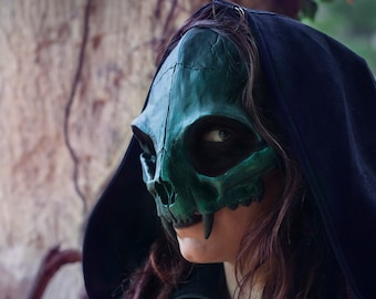 Mask cat black and green skull feline mascara samhain witch warlock demon halloween ritual larp skullmask resin costume fantasy cosplay
