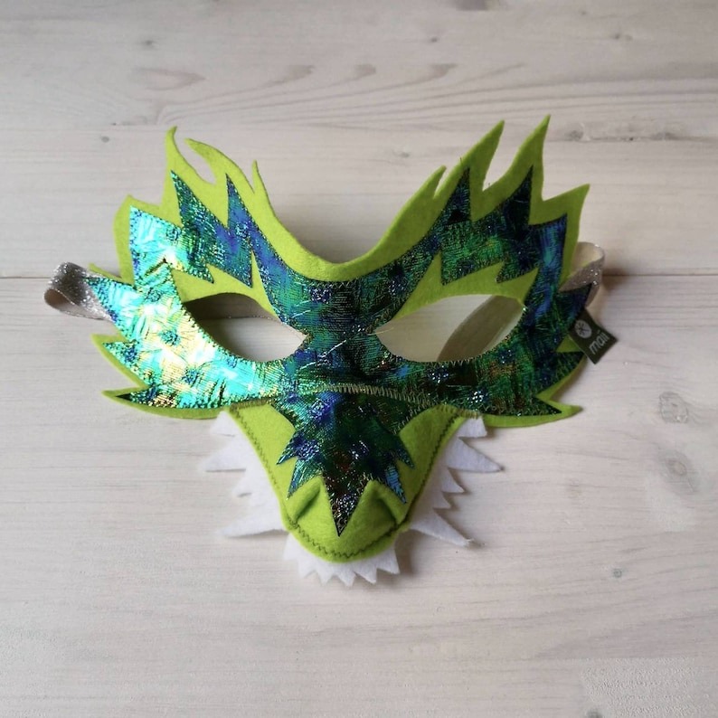 Items to the Dragon costume, dinosaurs, dino costume, crocodile, kids costume, halloween costume, Drachenmaske / mask