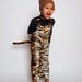 Miriam reviewed SET - Tiger Kostüm, Tigerkostümset, Tigerhose, Raubtierhose, Mütze, Stulpen, Halloween, Halloweenkostüm, Kinderkostüm Tiger, Kinderhose,
