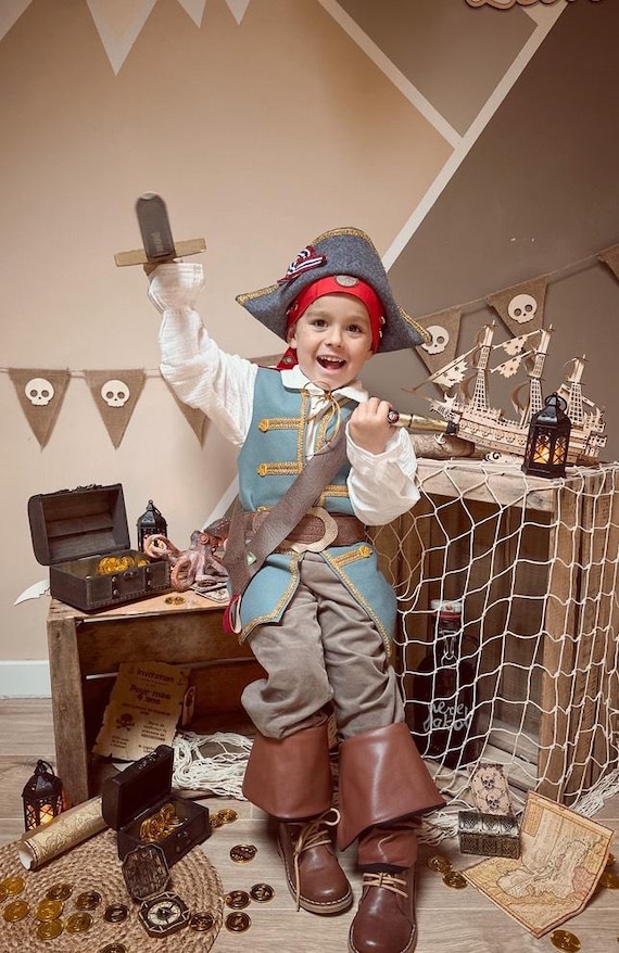 Boy In A Pirate Costume On Halloween Stock Photo - Alamy