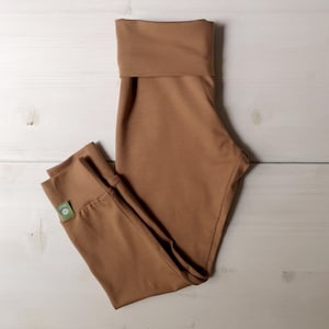 Leggings pants, costume pants in different Leggings, costume trousers, leggings, pants, children pants, various colors, colorful trousers, braun/brown