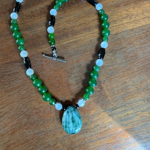 Seraphinite and Canadian jade necklace