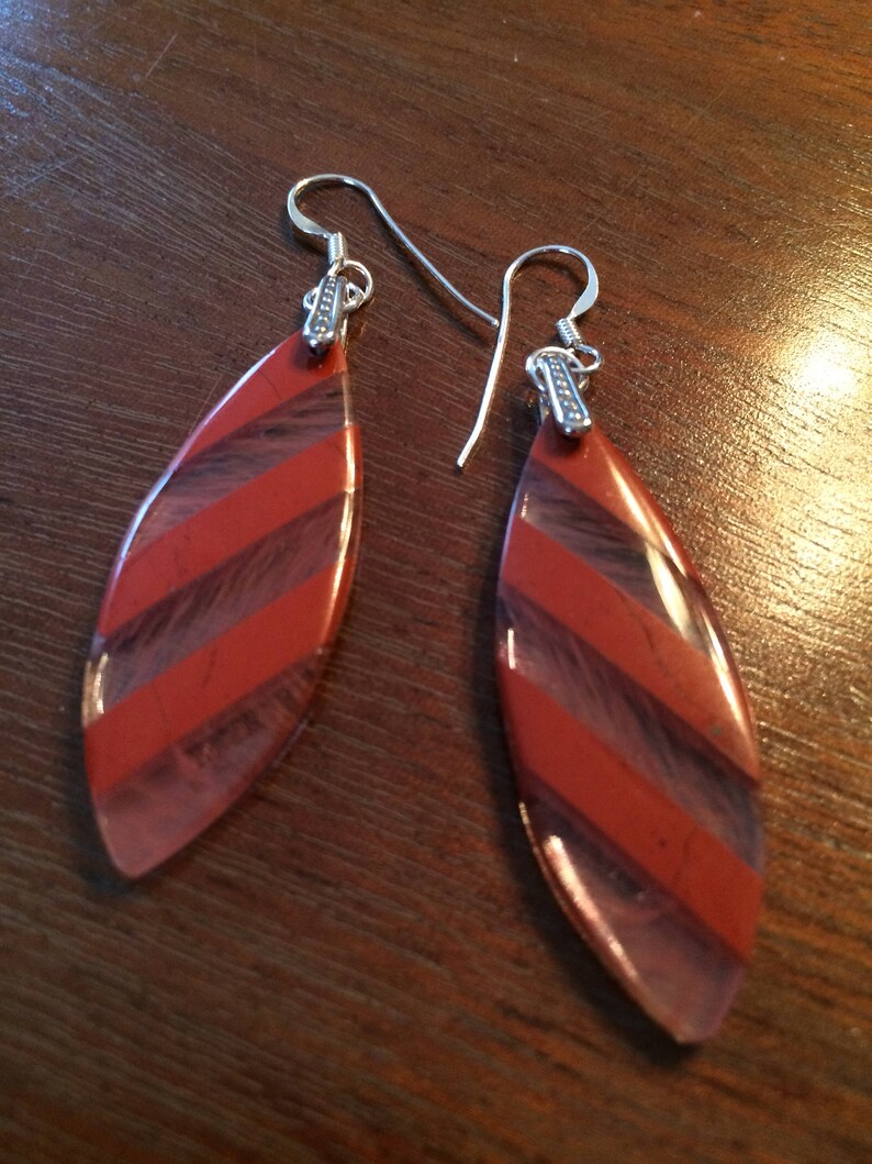 Red River jasper and cherry quartz intarsia earrings image 2