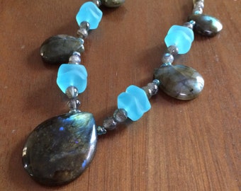 Luminous labradorite teardrop necklace