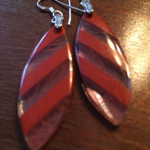 Red River jasper and cherry quartz intarsia earrings image 4