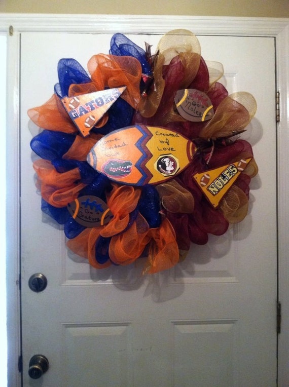 Florida Gators and Florida State Seminoles House Divided Wreath - Florida Gators - FSU Seminoles - House Divided Wreath - College Football