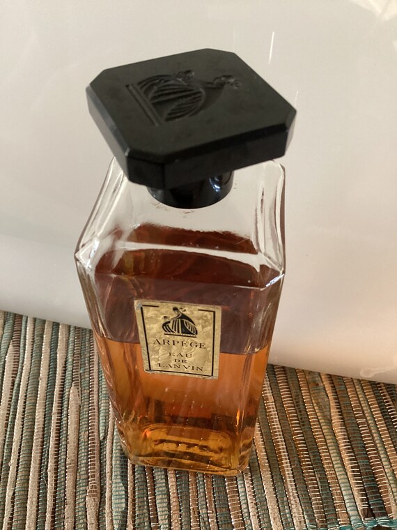 Arpege Eau Lanvin Perfume bottle, vintage collector’s decorative Arpege Eau De Lanvin perfume bottle.