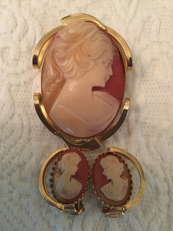 Jewerly,  cameo set, cameo brooch/ pin and set of 