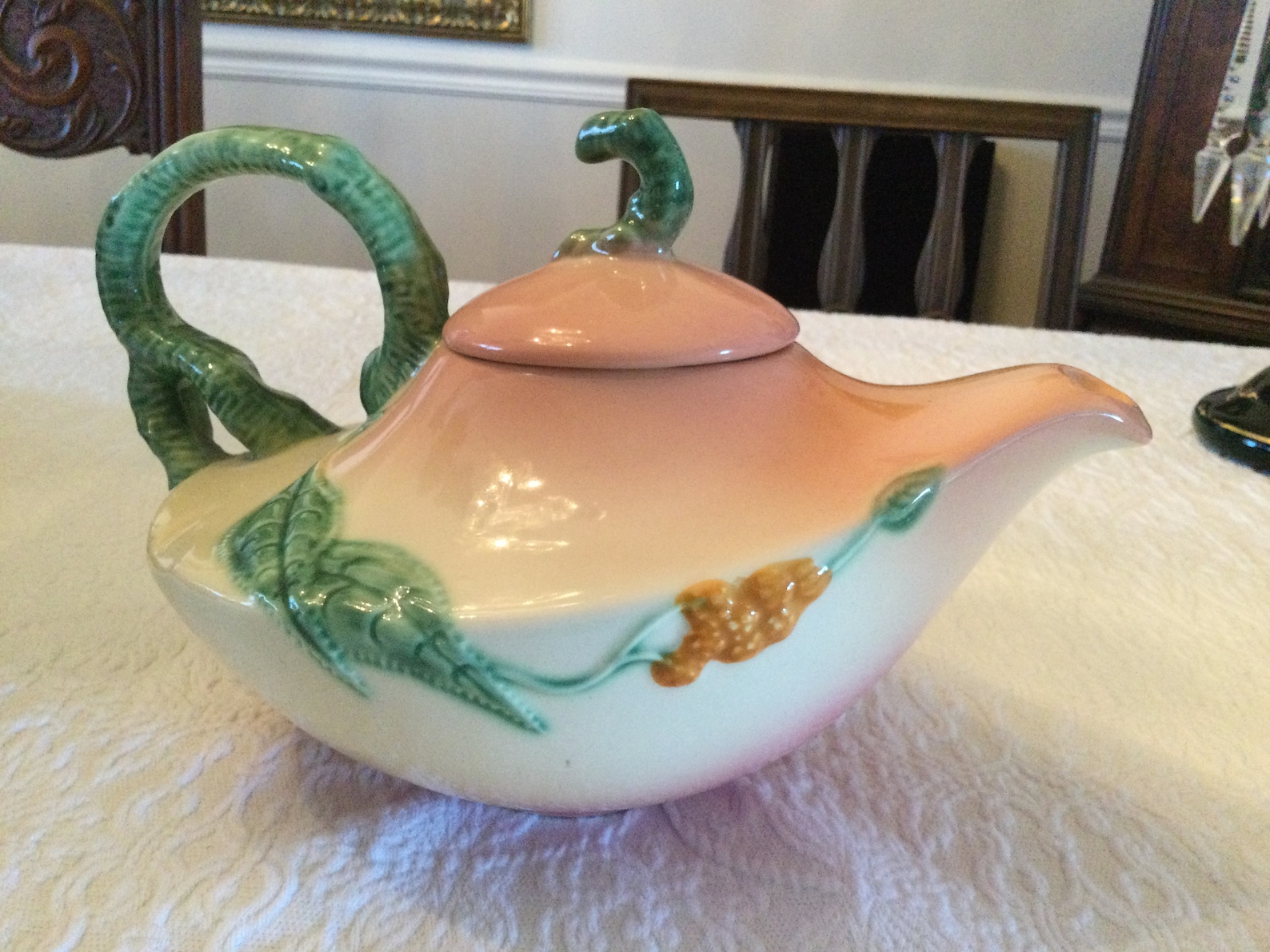 Hull woodland W26 pink aladdin shaped teapot Etsy