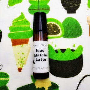 Iced Matcha Latte Perfume: Green Tea, Rice Milk, Vanilla Bean Rollerball