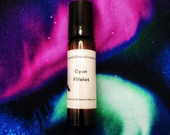 Cyan Fifolet Perfume Oil, Musky Aura, Jasmine, Lotus, Sandalwood Rollerball