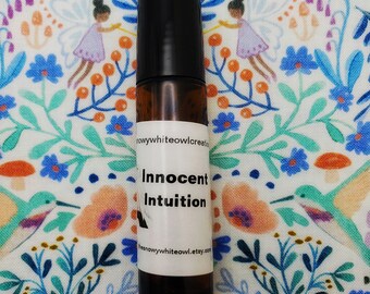 Innocent Intuition Perfume Oil- hyacinth, honeydew melon, cucumber, honeysuckle-indie perfume-rollerbal