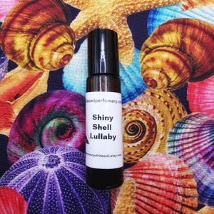 Shiny Shell Lullaby Perfume Oil: Tropical Coconut Hibiscus Rollerball