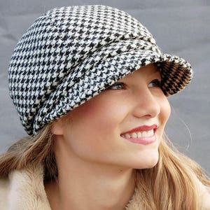 Harris Tweed newsboy cap for women in black and cream hounds-tooth check, Pure wool winter cap, lined in linen and a soft cotton inside band image 2