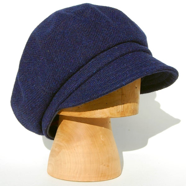 Casquette Harris Tweed faite à la main bleu marine, casquette affaissée en tissu de laine écossaise pure