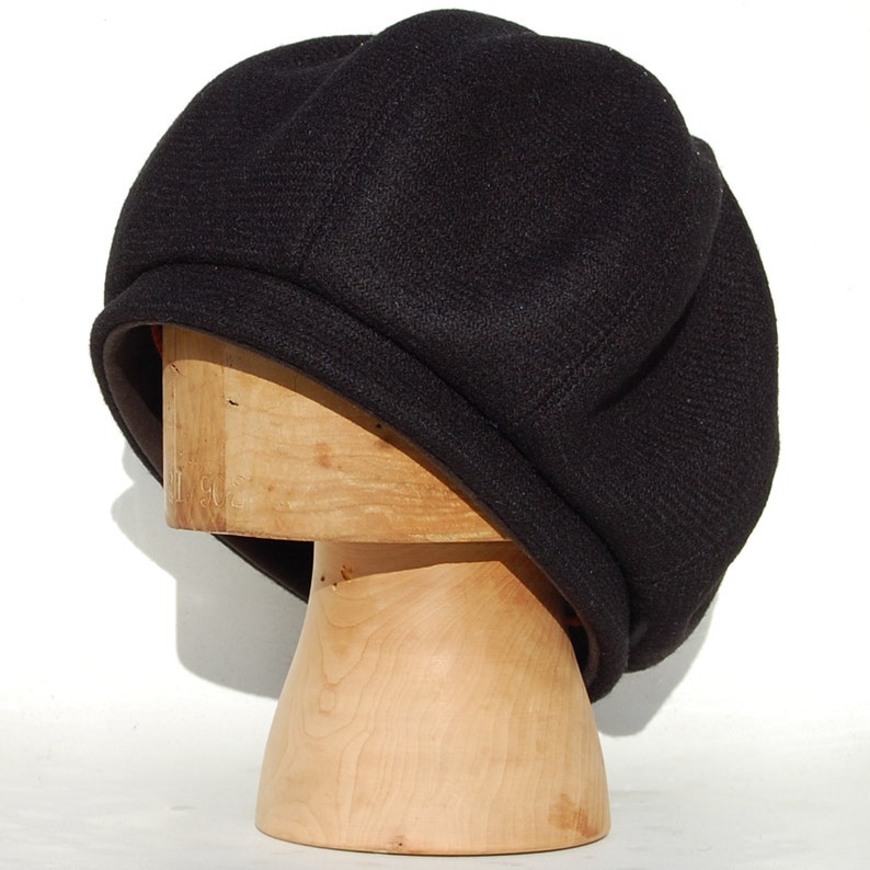 Béret noir fait à la main en tweed Harris par les chapeaux ZUT image 5