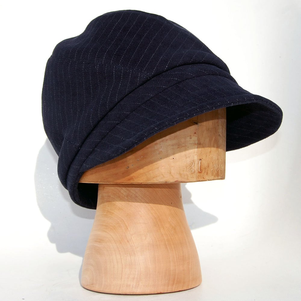 Pinstripe Gaberdine Newsboy Cap: Italian Velvet French Cap  display picture 3