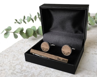 Wood Anniversary Gift for Him / Monogram Cufflinks / 5th Anniversary Gift Wood / Personalized initial cufflinks / Anniversary for Man
