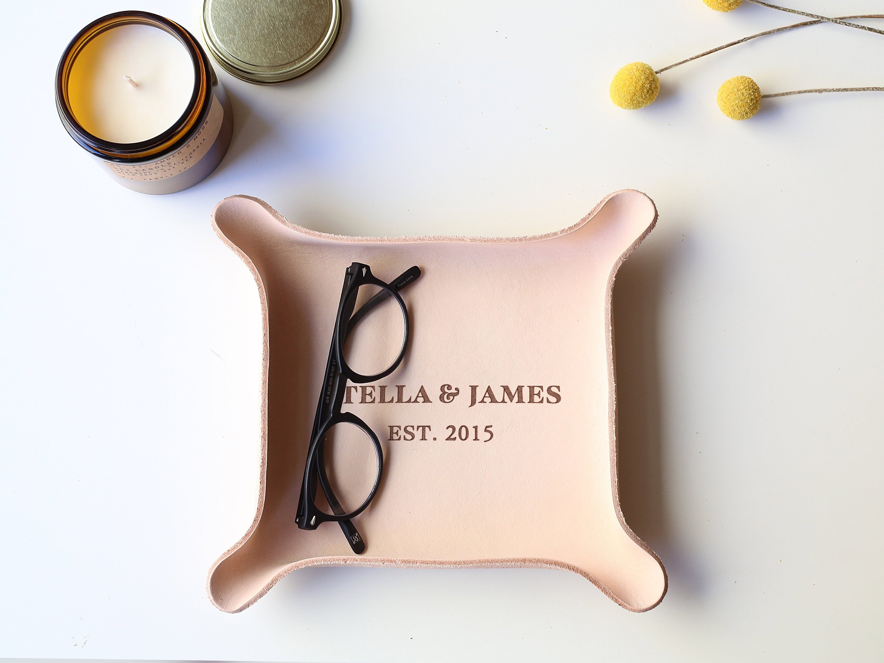 Idées de Cadeaux Noël d'entreprise/Cadeau Pour Employé Plateau en Cuir avec Logo et Nom Personnalisé