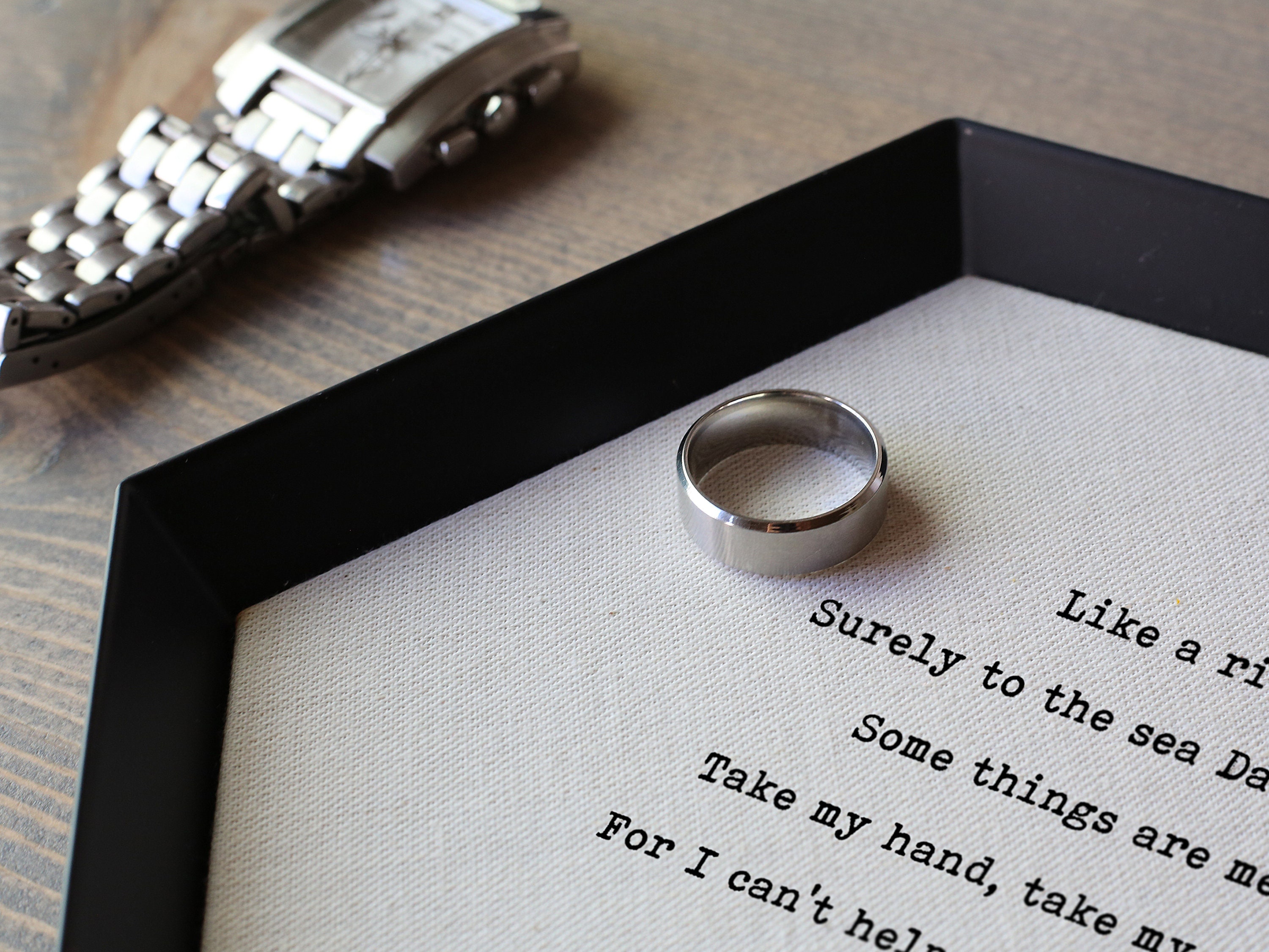 Linen Vow Catchall Tray
