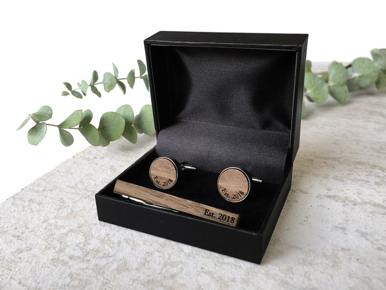 5 Year Anniversary Gift // Personalized Walnut Wood Cufflinks // Wood Anniversary Gifts for Him // Your initials and wedding date engraved Cufflinks + Tie Bar