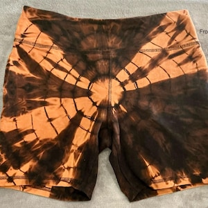 Tie-dye gymshort: herwerkte sportkleding, boho-festivalmode, maat 12