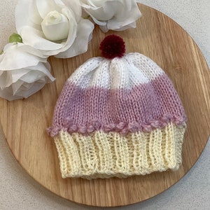 Baby Cupcake Hat Knitting Pattern: Age 0-1 (PDF Download)