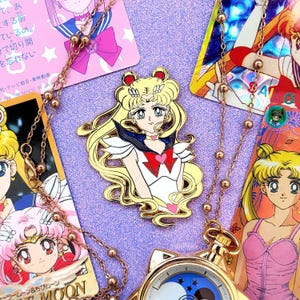 Large Moon Enamel Pin - Usagi - Sailor scout - Glitter enamel