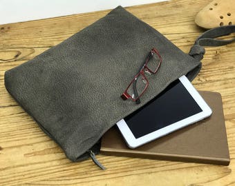 Distressed leather iPad case bag Leather iPad 10" pouch case purse Grey womens clutch bag leather Wristleat leather in Handmade
