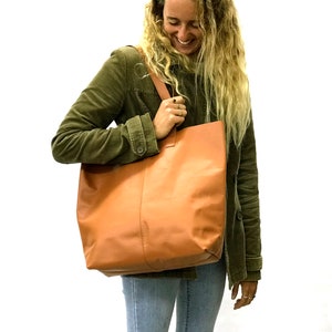 Leather bag Sturdy brown leather tote bag woman bag everyday bag Roomy casual bag custom handmade bag