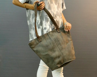 Distressed Brown leather bag, leather tote bag in brown, Large bag, Stephany bag!