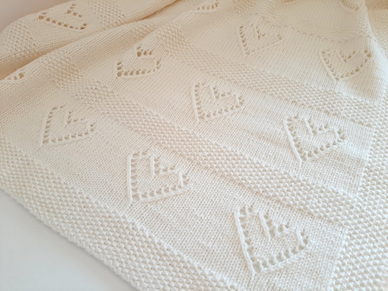 Heart Baby Blanket Knit Pattern - Beginner Friendly Heart Knitting ...