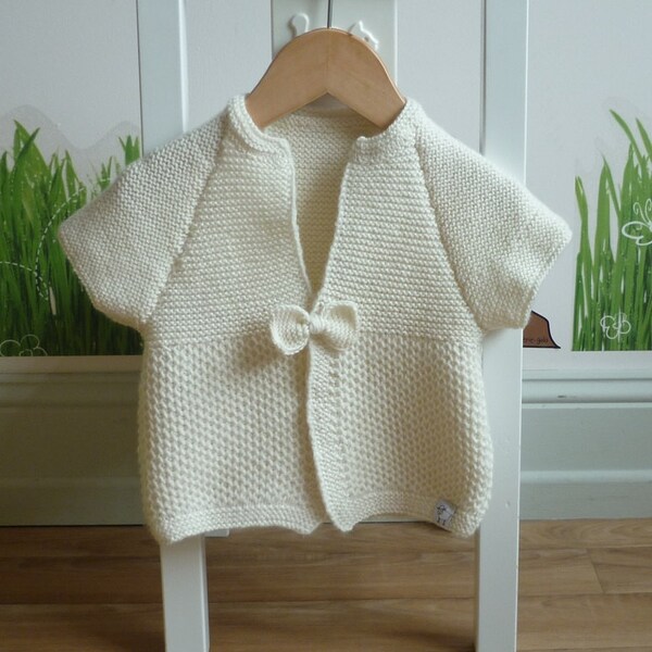 Hand knitted baby cardigan / hand knitted baby clothing / baby sweater / baby clothes